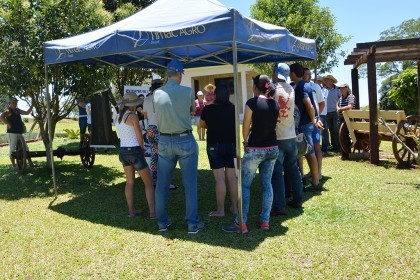 3ª Tarde de Campo sobre Cadeia Produtiva do Leite e Organização das Propriedades é realizada