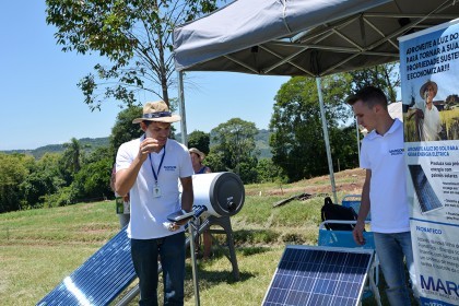 3ª Tarde de Campo sobre Cadeia Produtiva do Leite e Organização das Propriedades é realizada