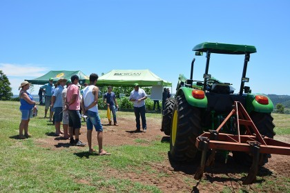 3ª Tarde de Campo sobre Cadeia Produtiva do Leite e Organização das Propriedades é realizada
