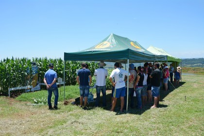 3ª Tarde de Campo sobre Cadeia Produtiva do Leite e Organização das Propriedades é realizada