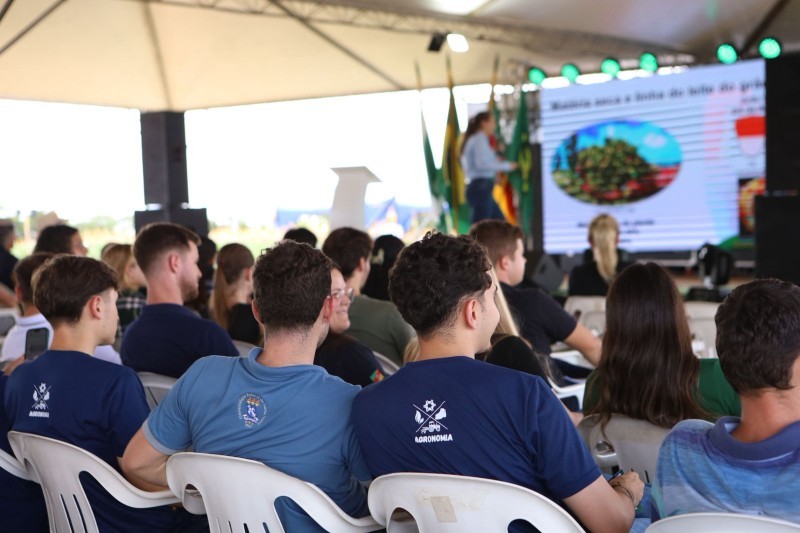 AgroConecta 2026 inicia com grande participação, conteúdo técnico e integração regional