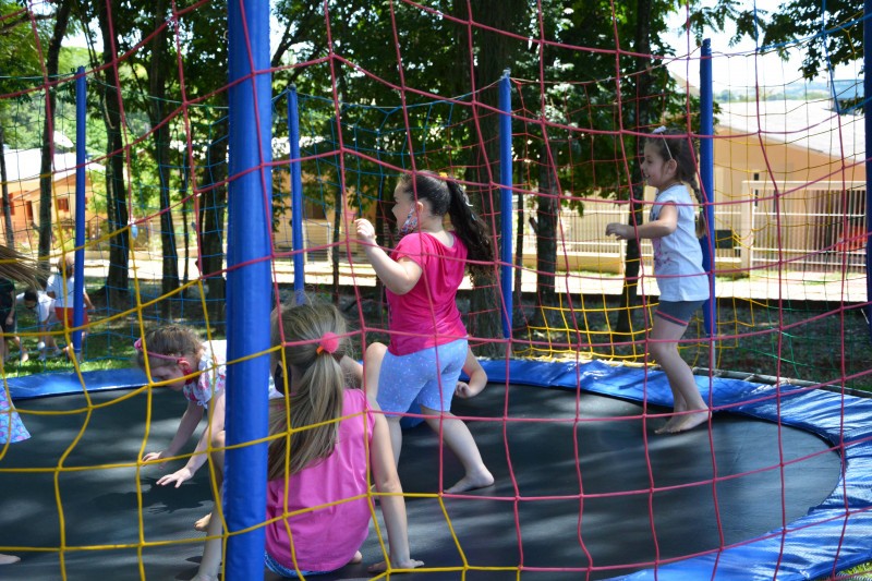 Alegria e muita diversão marcaram os últimos dias de aula dos alunos da Escola Duque de Caxias