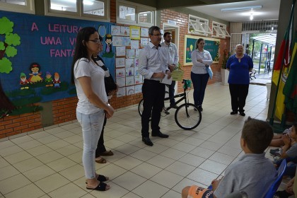 Alunos e escolas recebem prêmios na 1º Edição do Projeto Desenhando o Cooperativismo
