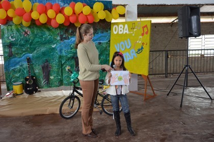 Alunos e escolas recebem prêmios na 1º Edição do Projeto Desenhando o Cooperativismo