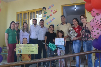 Alunos e escolas recebem prêmios na 1º Edição do Projeto Desenhando o Cooperativismo