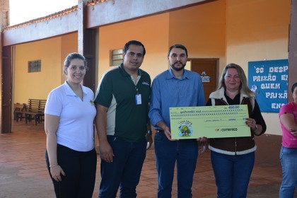 Alunos e escolas recebem prêmios na 1º Edição do Projeto Desenhando o Cooperativismo