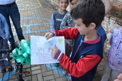 Alunos e escolas recebem prêmios na 1º Edição do Projeto Desenhando o Cooperativismo