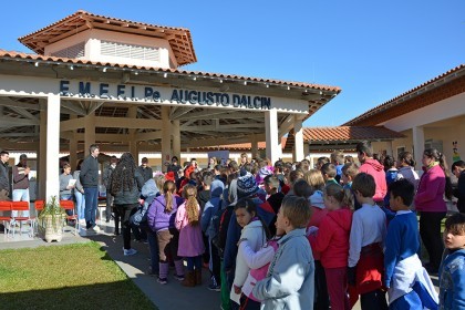 Alunos são premiados com o projeto “Meu Herói o Agricultor”