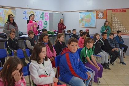 Alunos são premiados com o projeto “Meu Herói o Agricultor”