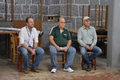 Associados de Iraí participam de palestra