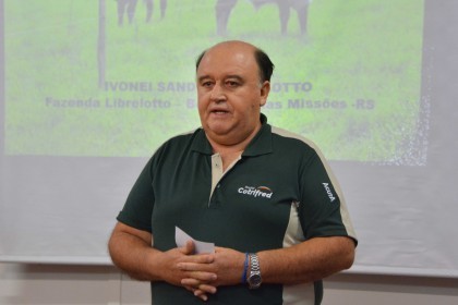 Associados de Iraí participam de palestra