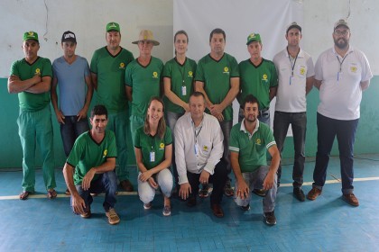 Associados de Taquaruçu do Sul participam de festividade