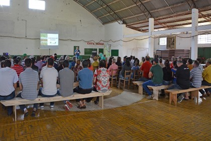 Associados de Vista Alegre participam de festividades da COTRIFRED