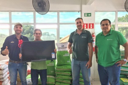 Associados recebem prêmio da campanha milho safrinha Morgan