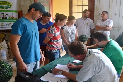 Associados tiveram a oportunidade de confraternizar e tomar conhecimento dos números da cooperativa