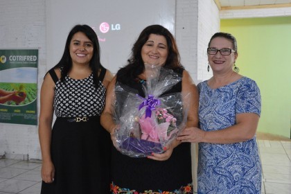 Colaboradoras da COTRIFRED comemoram Dia Internacional da Mulher