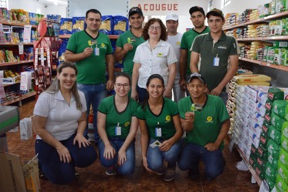 Colaboradores comemoram o Dia do Amigo