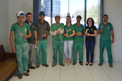 Colaboradores comemoram o Dia do Amigo