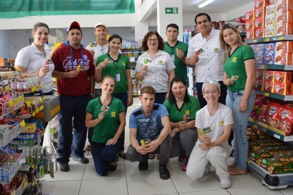 Colaboradores comemoram o Dia do Amigo