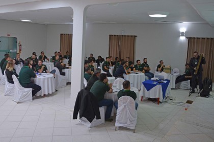 Colaboradores participam de I Convenção Técnica Cotrifred