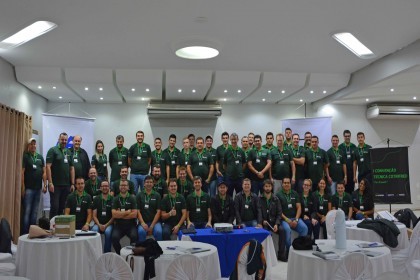 Colaboradores participam de I Convenção Técnica Cotrifred