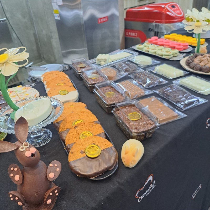 Confeitaria dos Supermercados Cotrifred participa do Congresso de Confeitaria da Oestepan em Chapecó