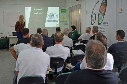 Conselheiros Administrativos e Fiscais  participam de capacitação