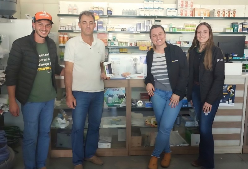 Coopere e Ganhe retorna benefícios a associados que fazem compras nas lojas da Cotrifred