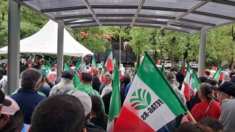 Cotrifred apoia a mobilização em prol dos agricultores da região do Médio Alto Uruguai