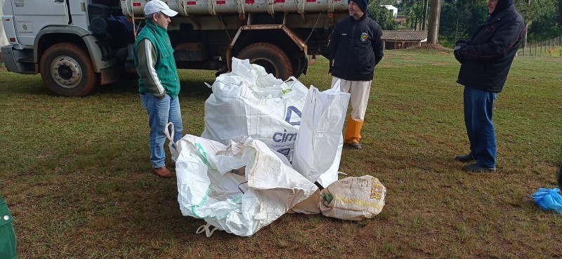 Cotrifred apoia coleta de embalagens vazias de agrotóxicos em Taquaruçu do Sul em ação alusiva ao Dia Mundial do Meio Ambiente