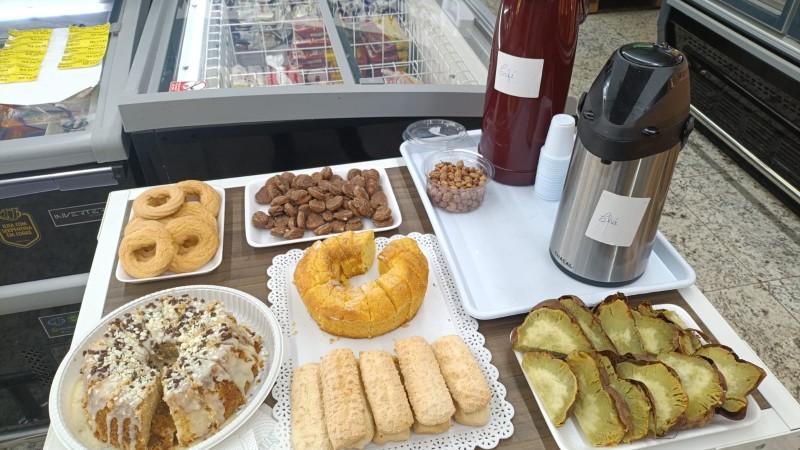 Cotrifred celebra 1 ano da reinauguração da unidade de Vista Alegre com ofertas especiais e demonstrações gastronômicas