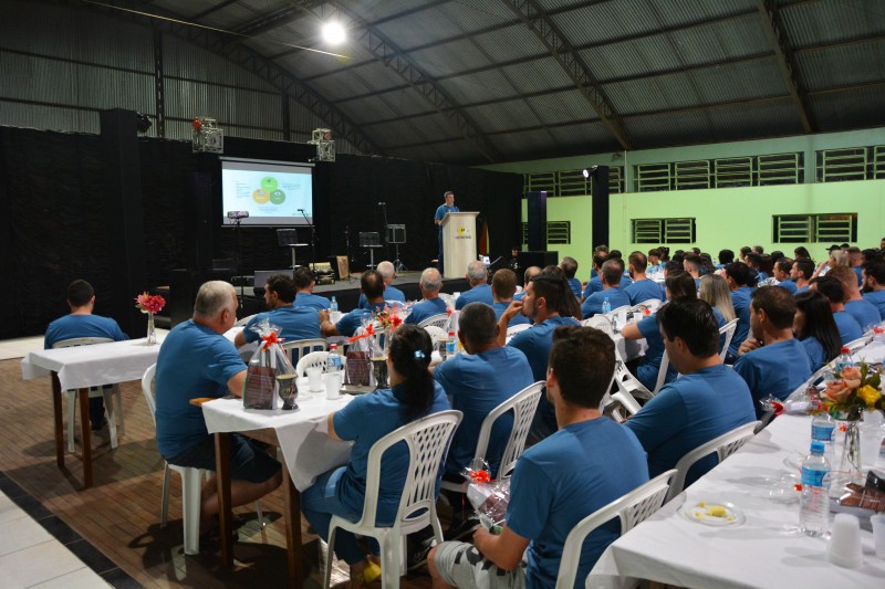 Cotrifred celebra o encerramento do ano