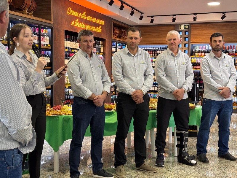 Cotrifred celebra seu aniversário com lançamento de campanha:  “68 Anos Cotrifred — Sorte é Cooperar”