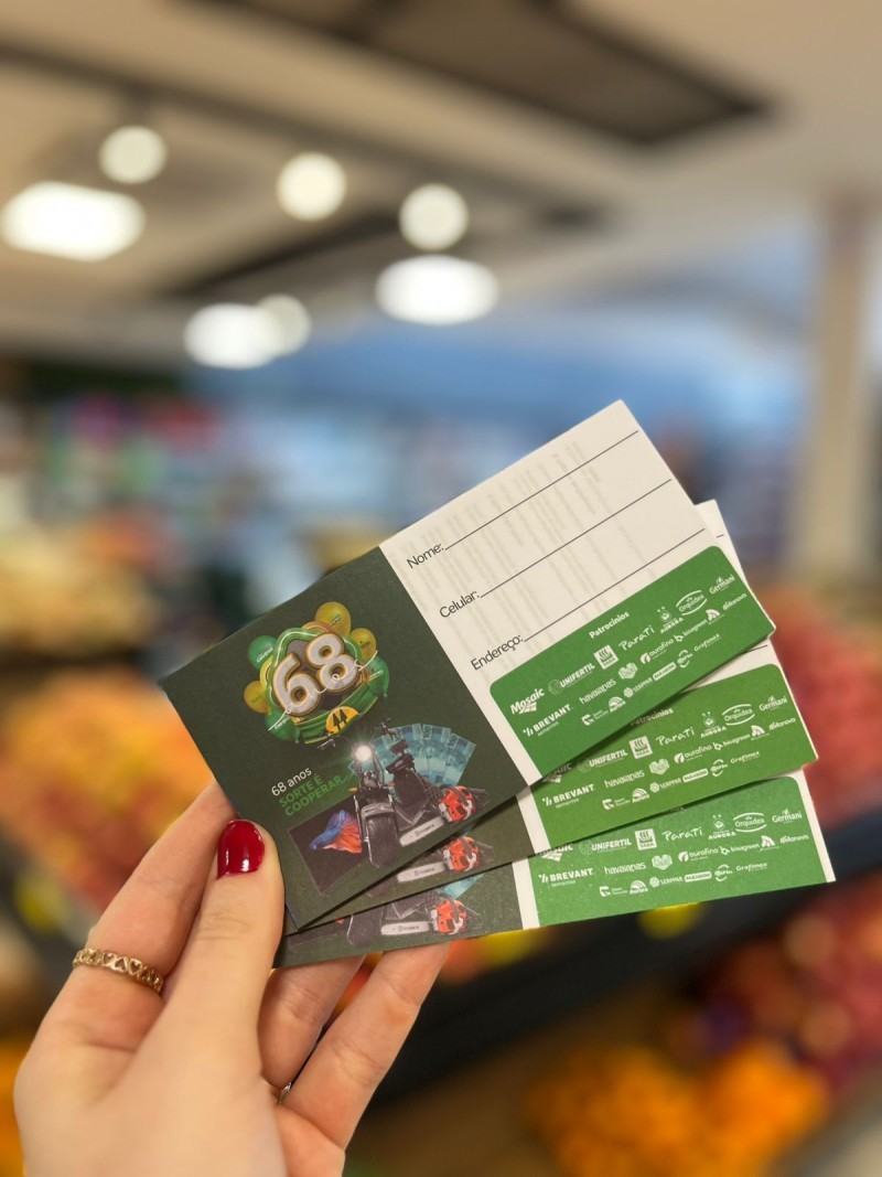 Cotrifred comemora 68 anos e convida associados, clientes e comunidade para participar do sorteio de mais de R$ 40 mil em prêmios