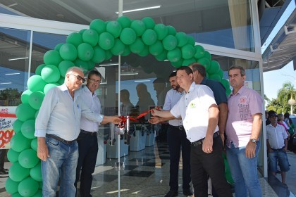 Cotrifred de Palmitinho é reinaugurada em espaço amplo e moderno