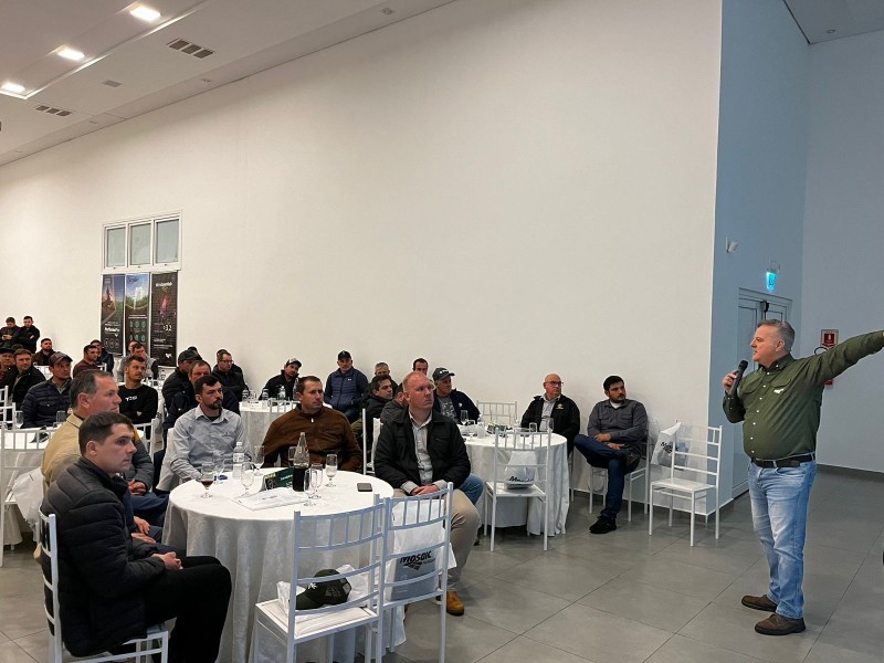 Cotrifred e Mosaic promovem evento sobre nutrição eficiente para alta produtividade no campo