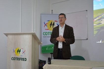 Cotrifred estreia no mercado de feiras para o agronegócio