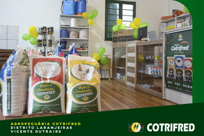 Cotrifred inaugura agropecuária