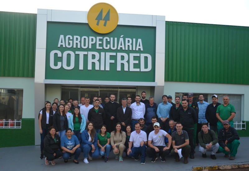 Cotrifred inaugura nova Unidade Agropecuária em Iraí