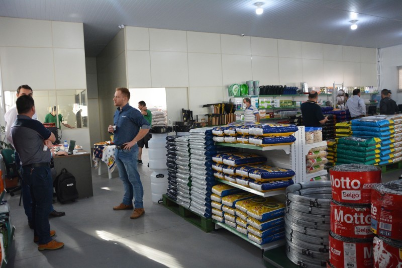 Cotrifred inaugura nova Unidade Agropecuária em Iraí