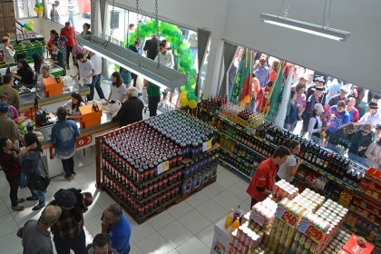 COTRIFRED inaugura supermercado e reinaugura agropecuária na filial de Caiçara