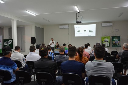 Cotrifred inicia Ciclo Assemblear