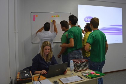 COTRIFRED investe em capacitação com os profissionais do Departamento Técnico