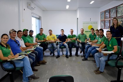 COTRIFRED investe em capacitação com os profissionais do Departamento Técnico