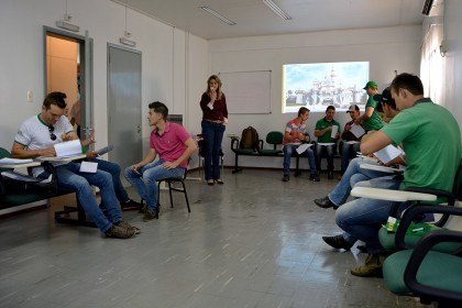 COTRIFRED investe em capacitação com os profissionais do Departamento Técnico