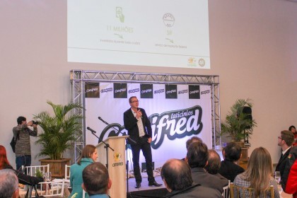 Cotrifred lança marca e portfólio de produtos lácteos