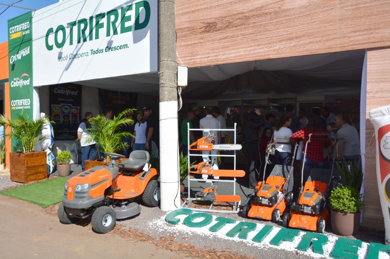 Cotrifred marca presença na Expofred 2022
