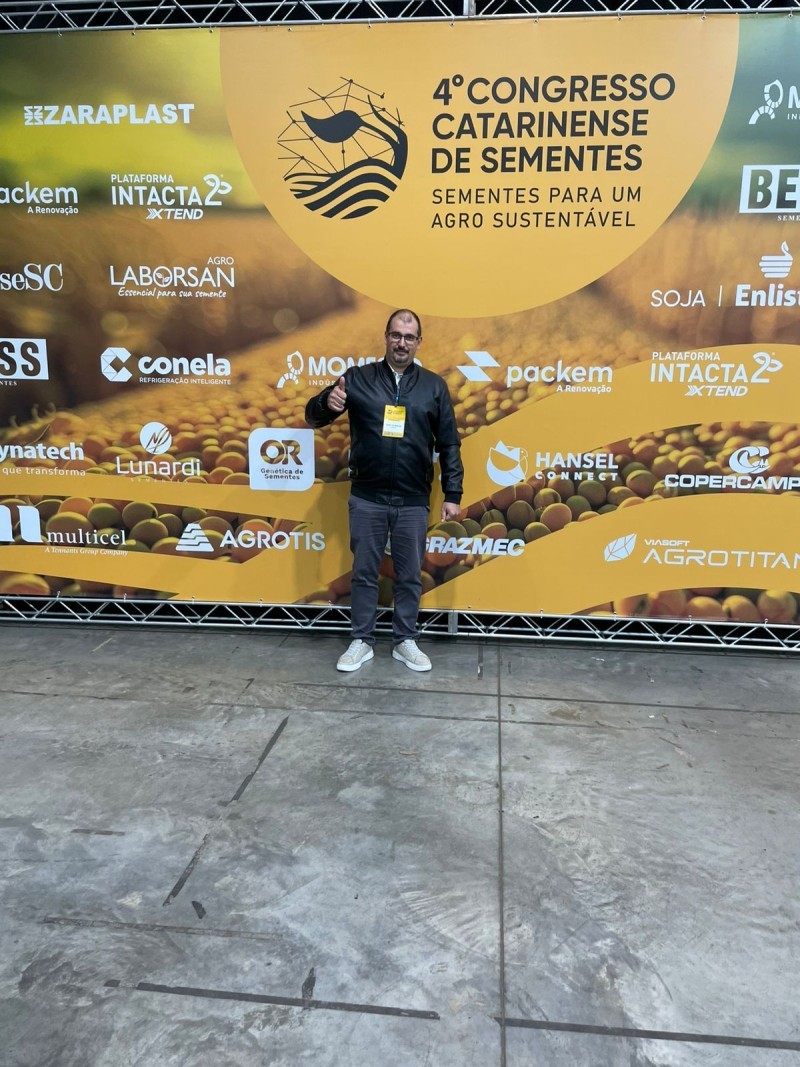 Cotrifred marca presença no 4º Congresso Catarinense de Sementes