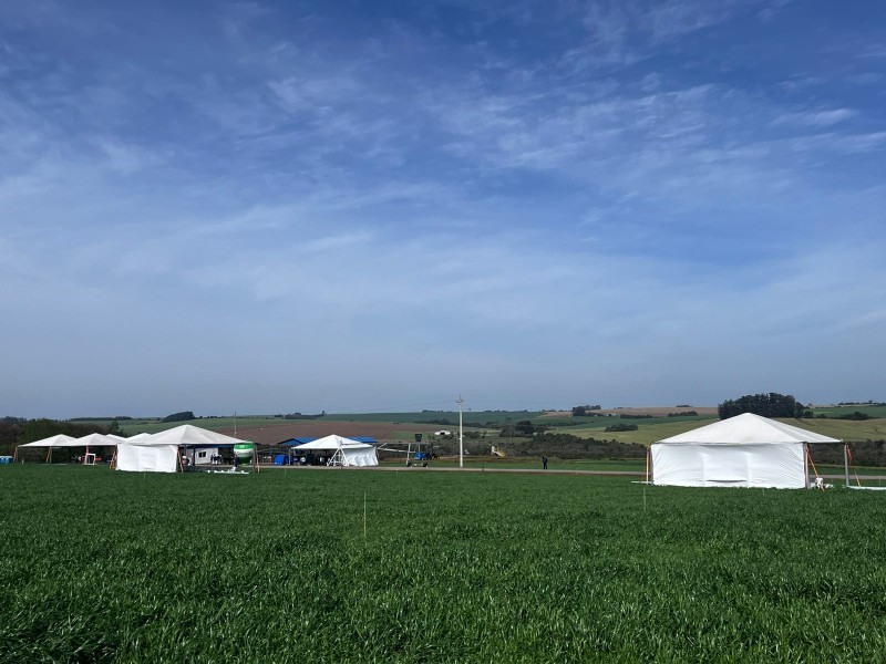 Cotrifred participa da 15ª edição do Dia de Campo do Leite, promovido pela CCGL