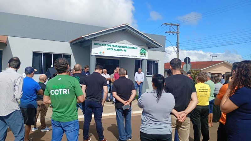 Cotrifred participa da reinauguração do Sindicato dos Trabalhadores Rurais de Vista Alegre